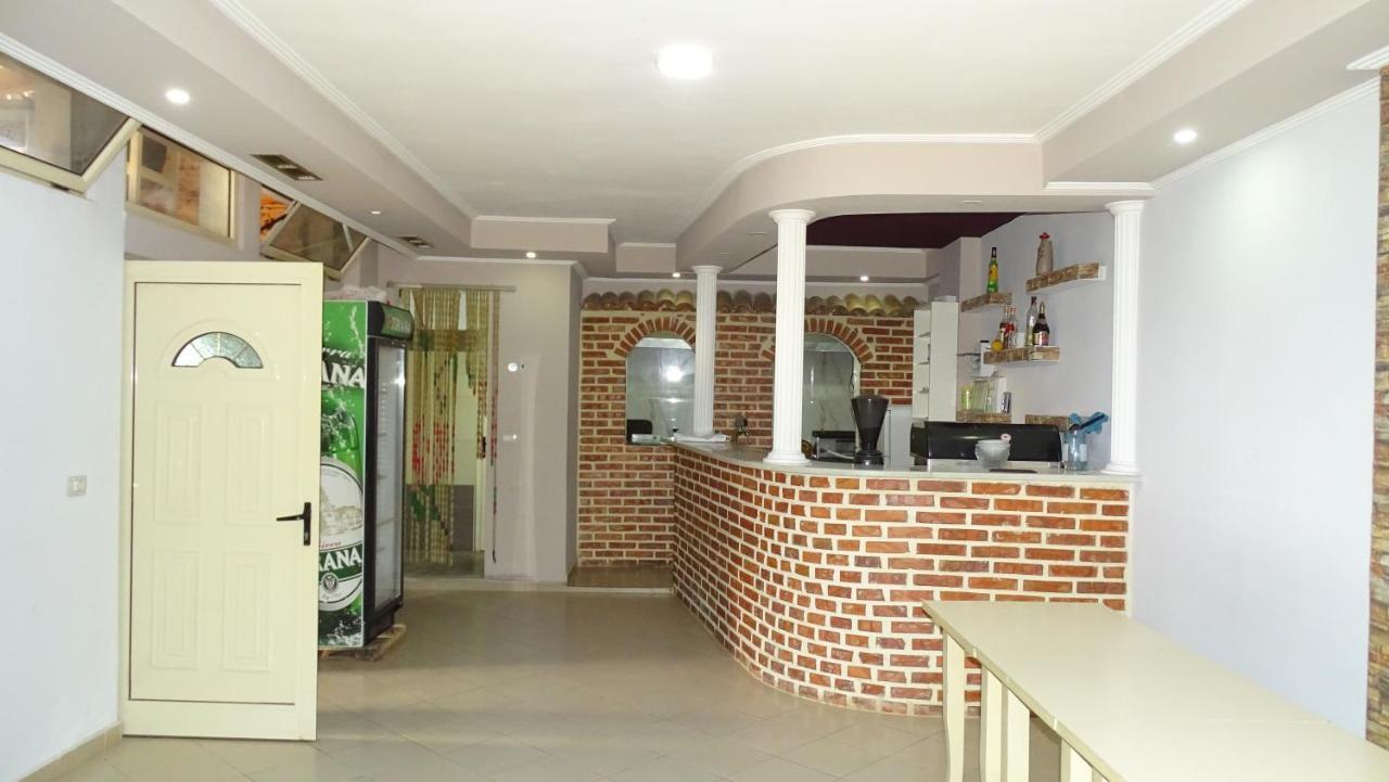 Hotel Arsenal Ksamil Kültér fotó