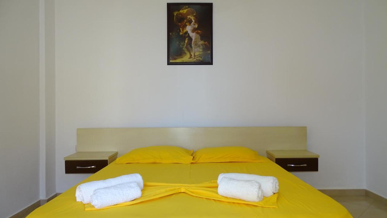 Hotel Arsenal Ksamil Kültér fotó